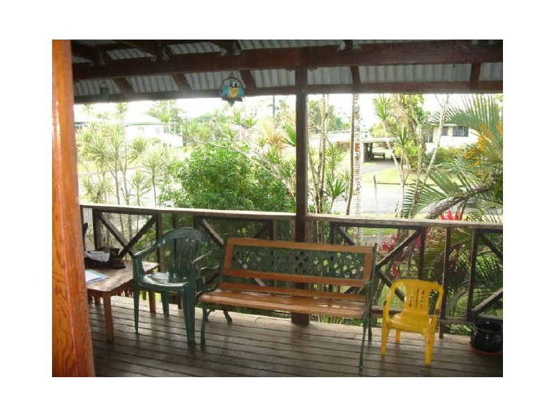 8 Blackwood, Innisfail QLD 4860