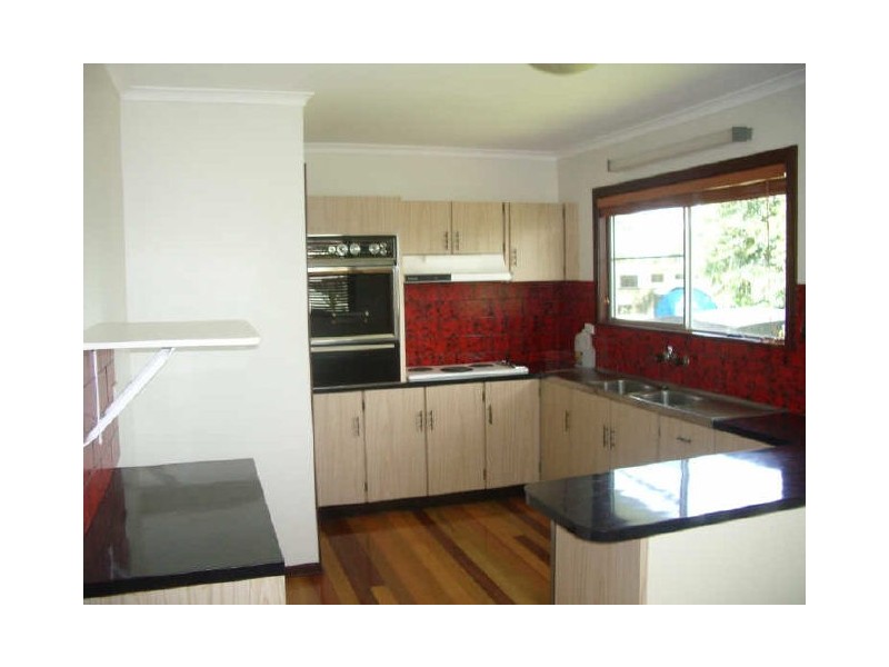 6 Carroo Close, Innisfail QLD 4860