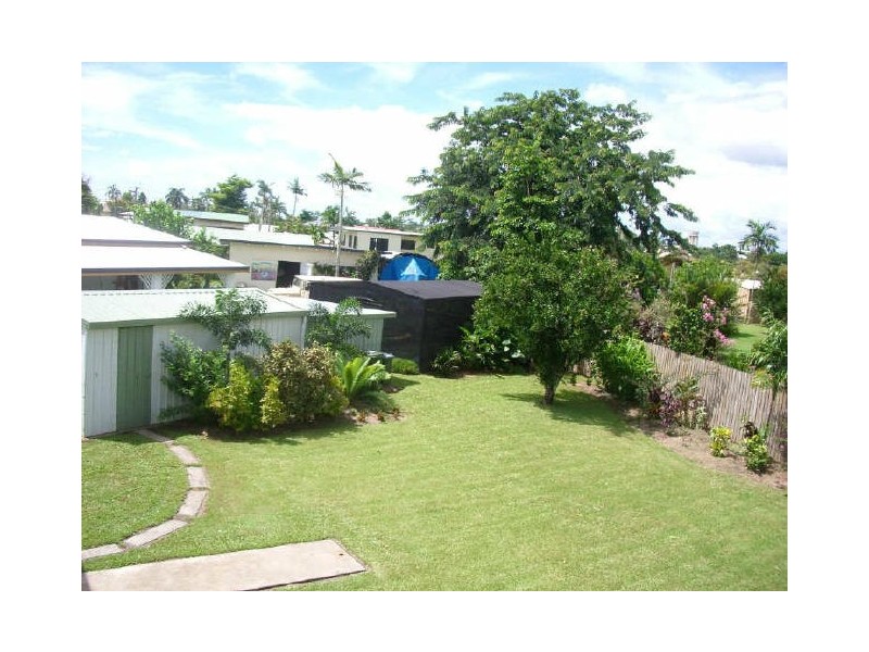 6 Carroo Close, Innisfail QLD 4860