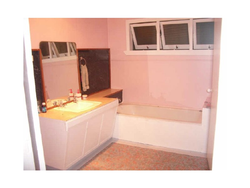 11 Radlof, Innisfail QLD 4860