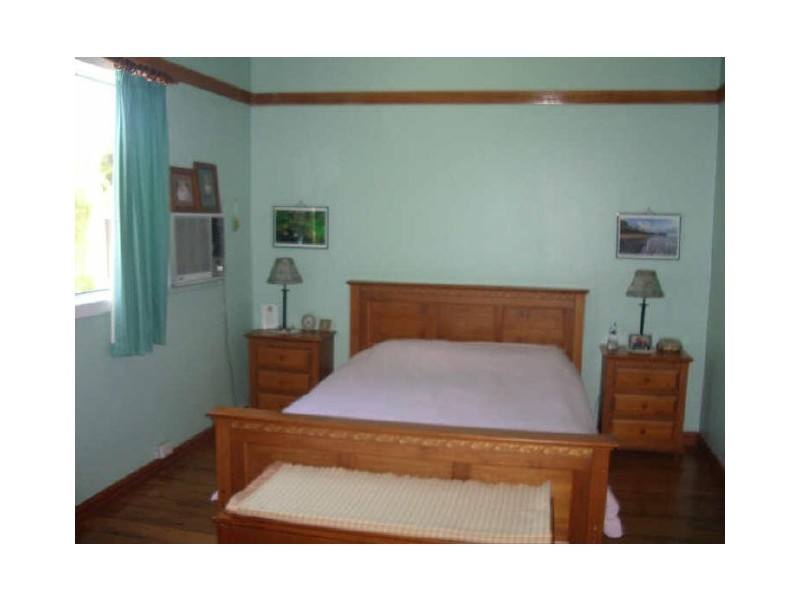 381 Flying Fish Point Rd, Innisfail QLD 4860