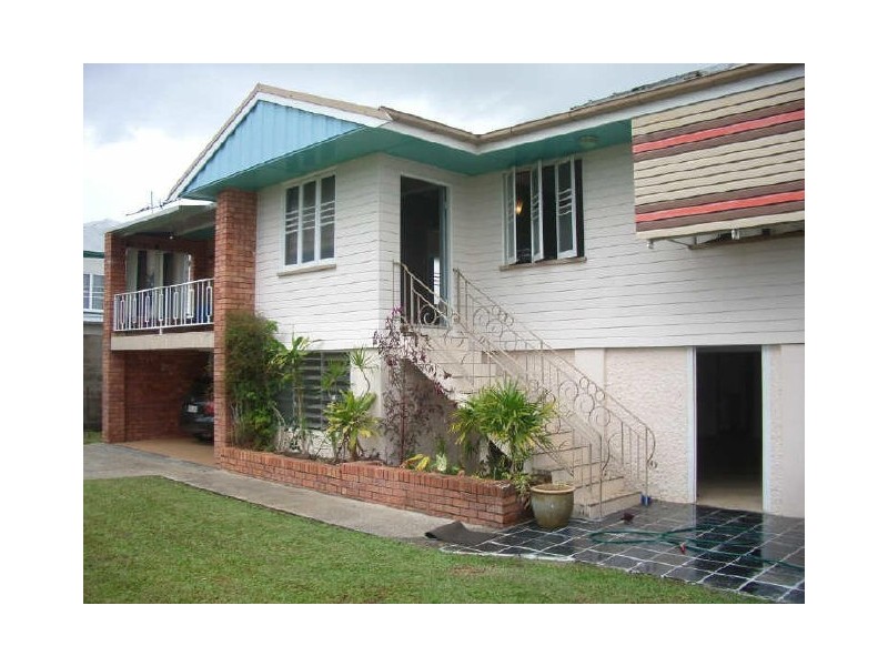 12 Corinda Street, Innisfail QLD 4860
