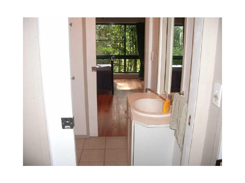 144 Azzopardi Rd, Innisfail QLD 4860