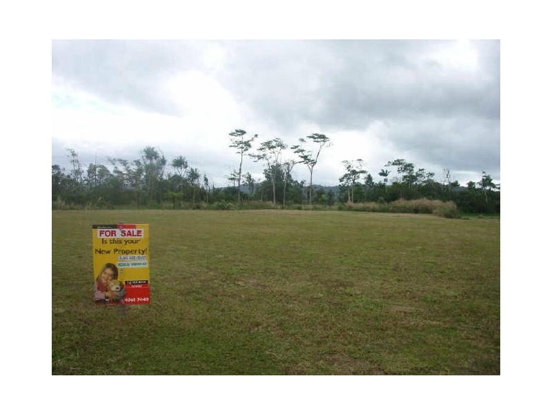 28 Lychee Close, Etty Bay QLD 4858