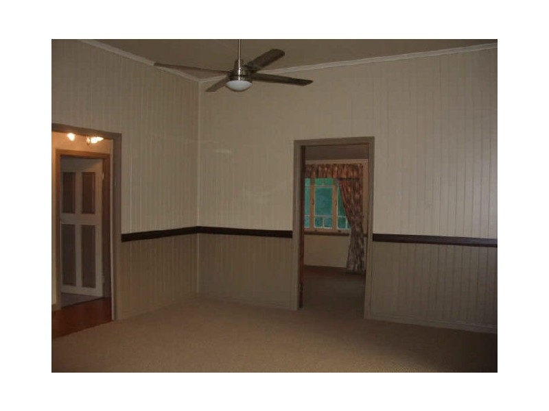 2 Glasgow Street, El Arish QLD 4855