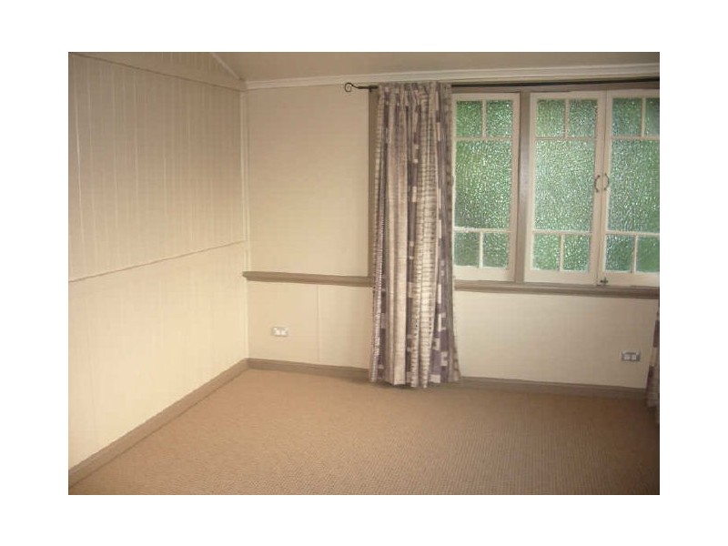 2 Glasgow Street, El Arish QLD 4855