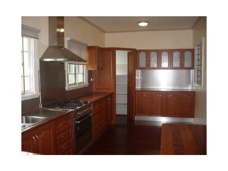 19 Fitzgerald Street, Innisfail QLD 4860