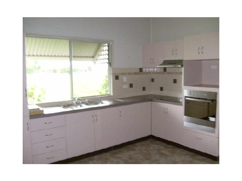 Meyer Avenue, Innisfail QLD 4860