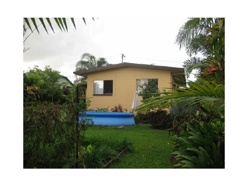 7 Radlof Street, Innisfail QLD 4860