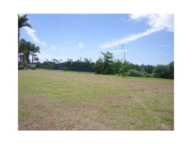 9 Paul Street, Innisfail QLD 4860