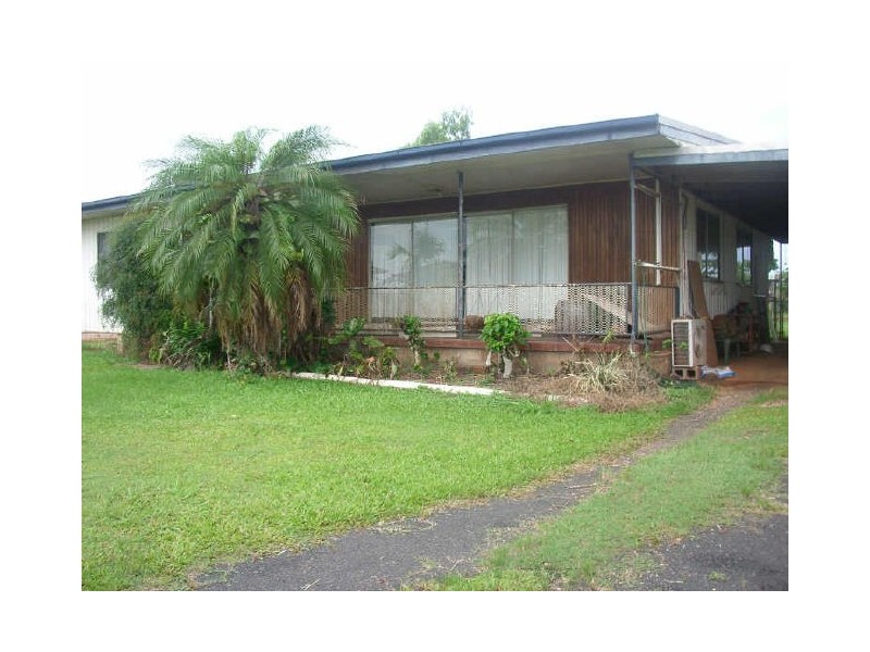 9 Shay Street, Innisfail QLD 4860