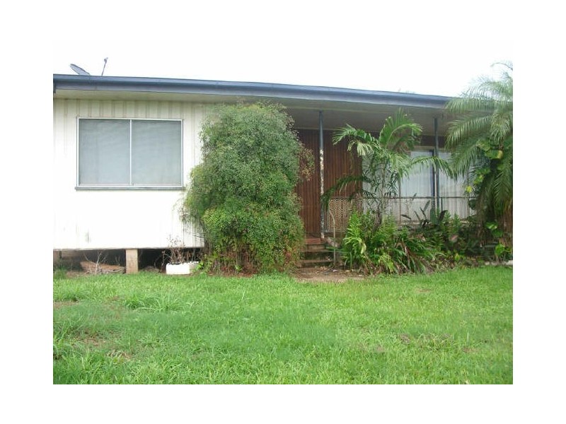 9 Shay Street, Innisfail QLD 4860