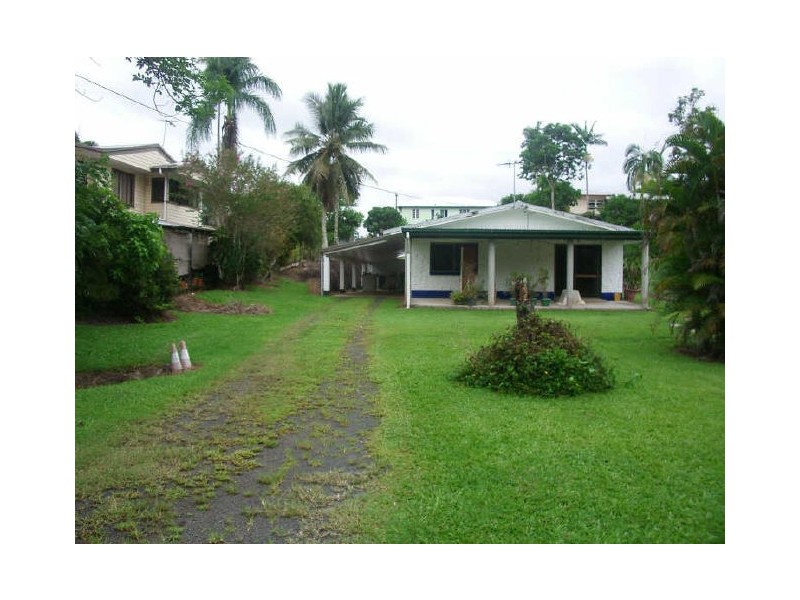 23 Lower Hickey, Innisfail QLD 4860