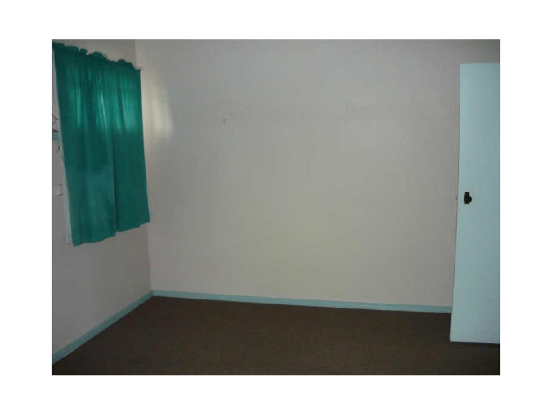 2 Phyllis, Innisfail QLD 4860