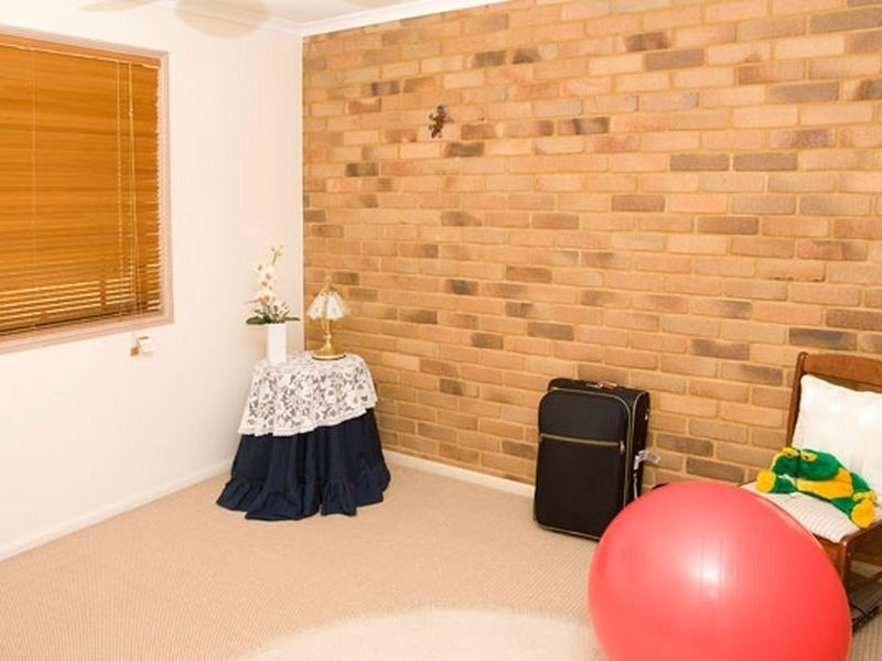 2/23 Londonderry Court, Burpengary QLD 4505