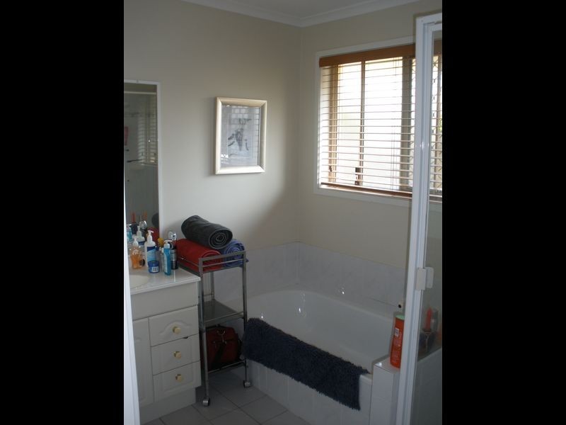 18 Lignum Court, Narangba QLD 4504