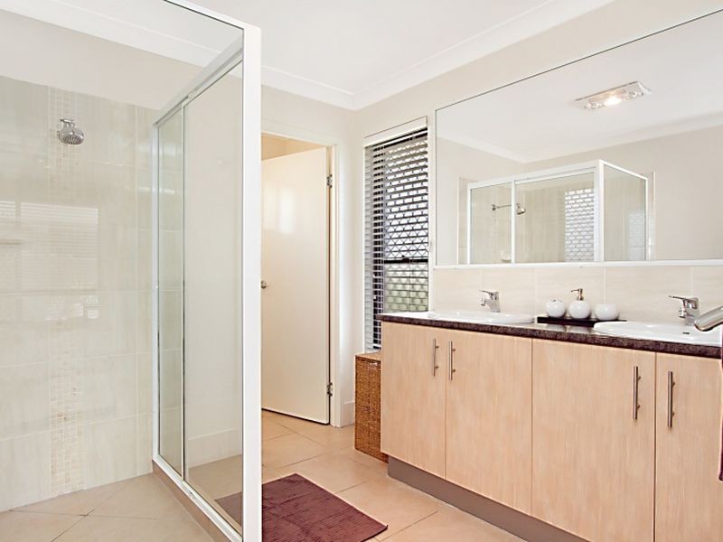 106 MacDonald Drive, Narangba QLD 4504