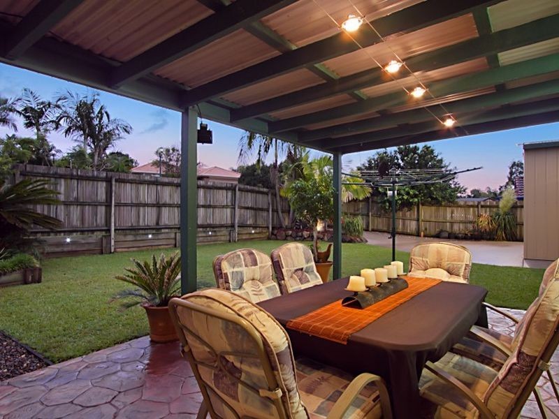 11 Gunsynd Drive, Dakabin QLD 4503