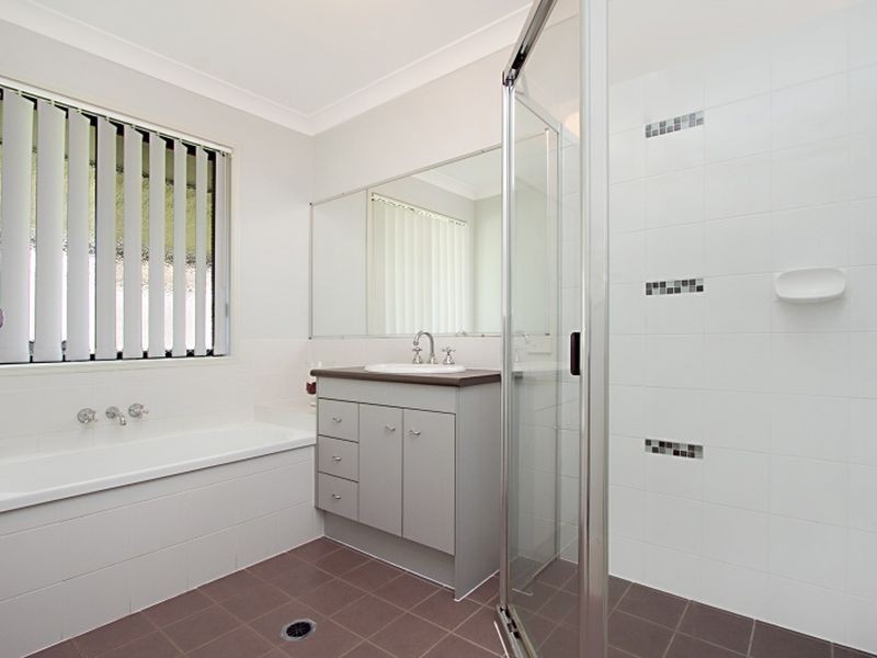 15 Dougherty Close, Narangba QLD 4504