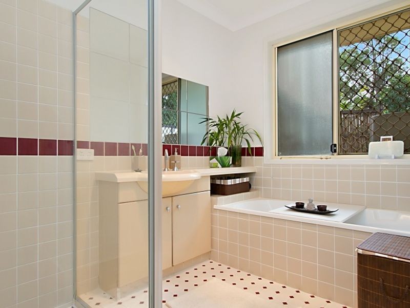 4 Gowan Court, Kallangur QLD 4503