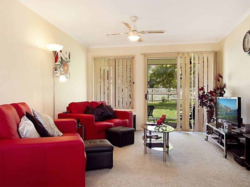 1 & 2/4 Farrer Court, Morayfield QLD 4506