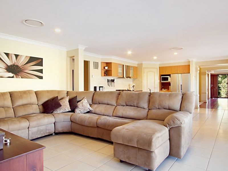 7 Spur Court, Narangba QLD 4504