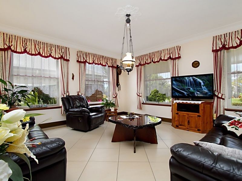 15 White Cedar Place, Narangba QLD 4504