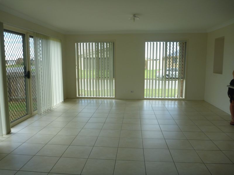 1/15 St Columbans Court, Caboolture QLD 4510