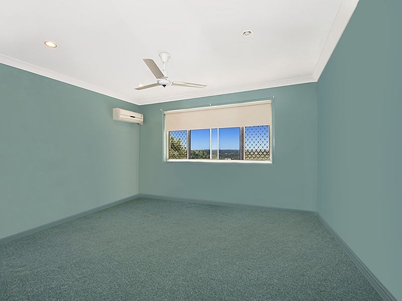1080 Oakey Flat Road, Narangba QLD 4504