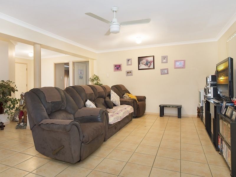 166 Forest Ridge Drive, Narangba QLD 4504