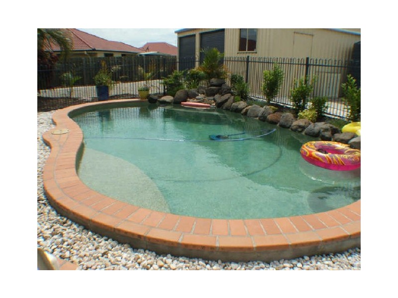 2 MacDonald Drive, Narangba QLD 4504