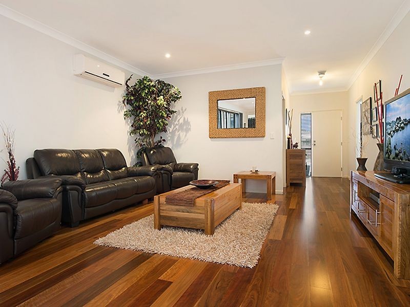 60 Maidenhair Drive, Narangba QLD 4504