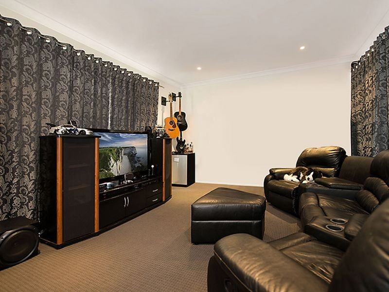 60 Maidenhair Drive, Narangba QLD 4504