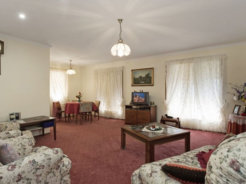 2 Yarran Street, Narangba QLD 4504