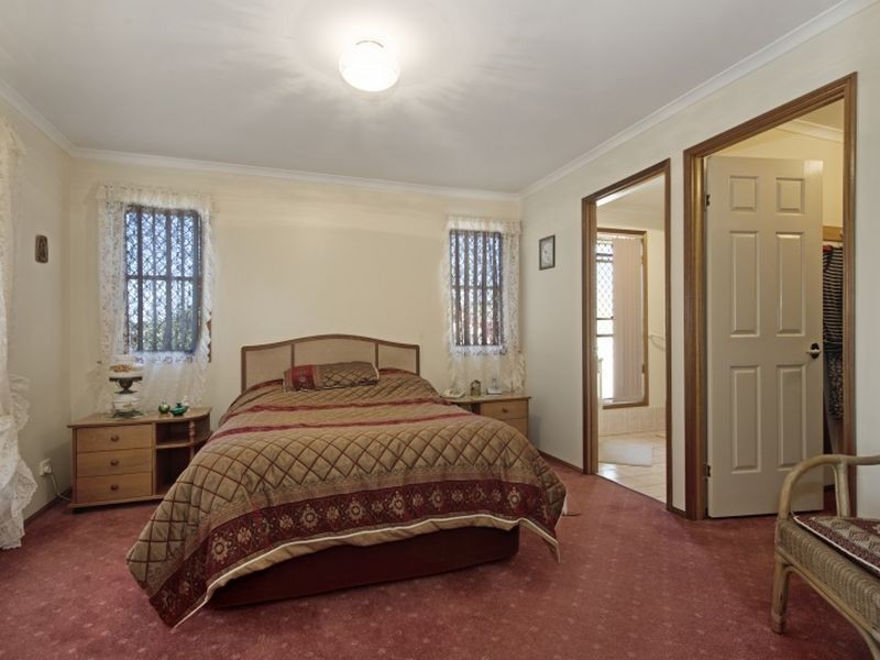 2 Yarran Street, Narangba QLD 4504