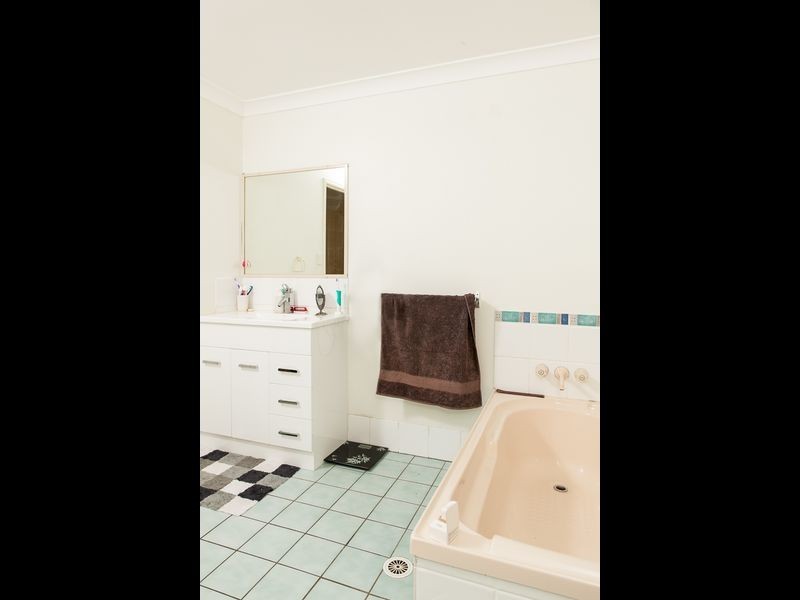 10 Toolah Court, Narangba QLD 4504