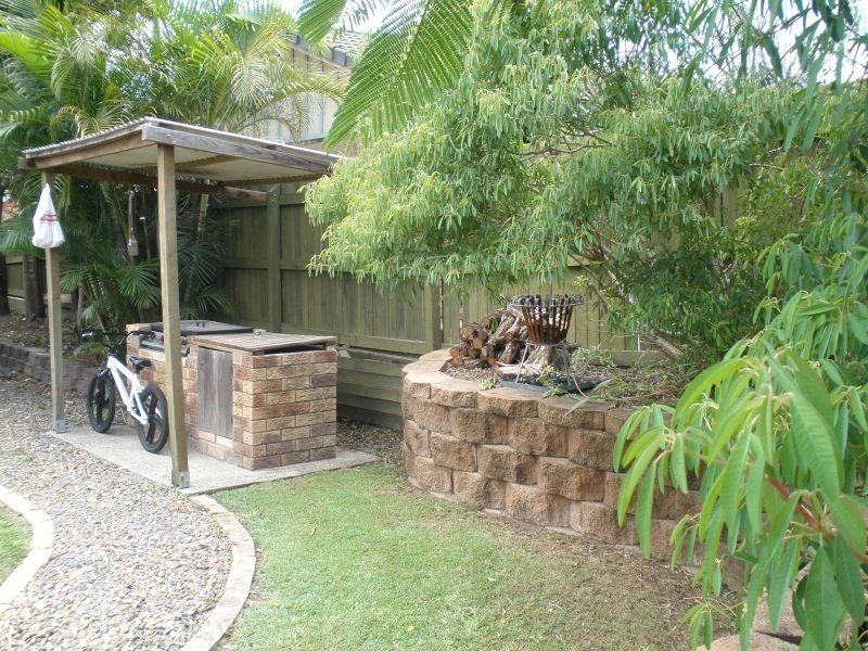 17 Hickory Drive, Narangba QLD 4504