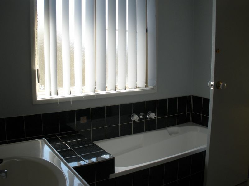 17 Hickory Drive, Narangba QLD 4504