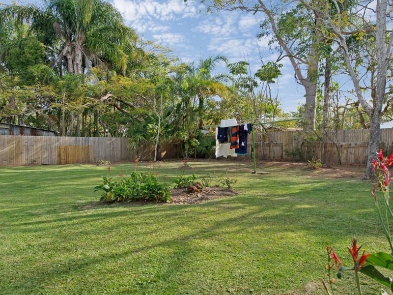 18 Charles Street, Caboolture QLD 4510