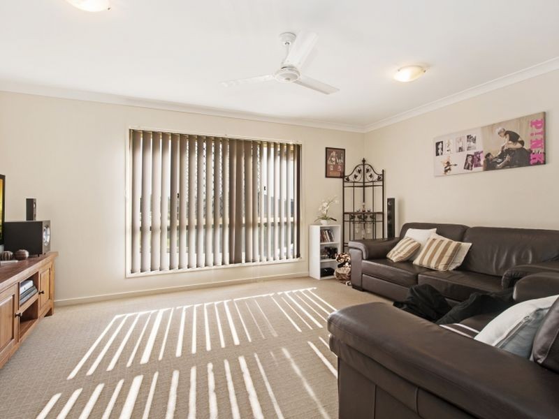 7 Lennon Boulevard, Narangba QLD 4504