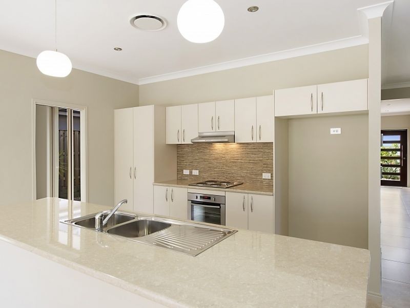 5 Hollow Crescent, Narangba QLD 4504