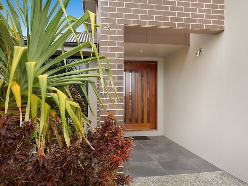 7 Hollow Crescent, Narangba QLD 4504