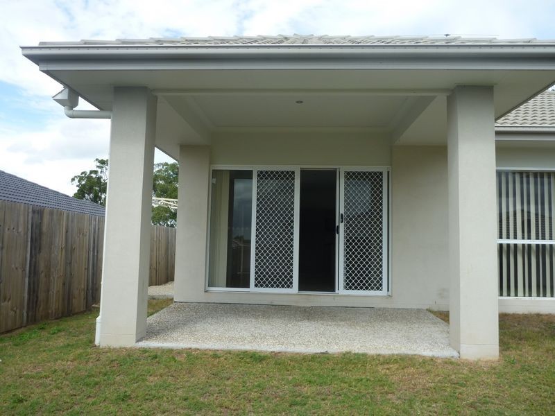 18 Lilly Anna Court, Narangba QLD 4504