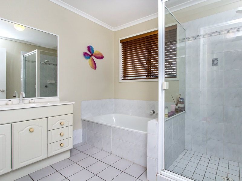 18 Lignum Court, Narangba QLD 4504