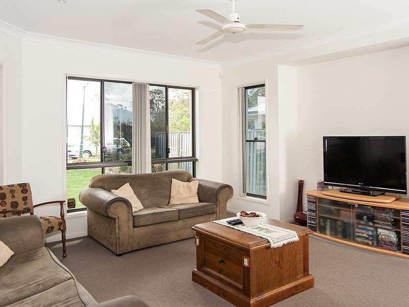 37 Yellow Robin Court, Narangba QLD 4504