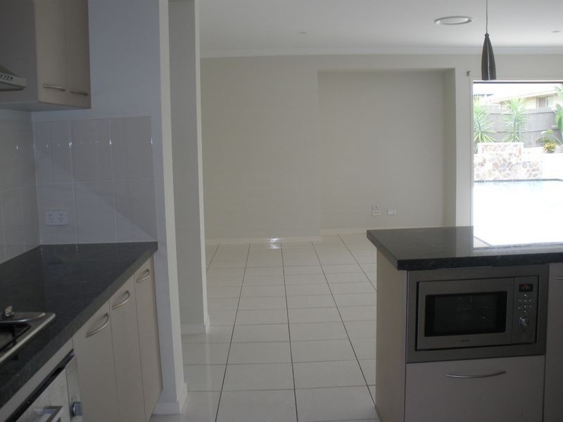 Narangba QLD 4504