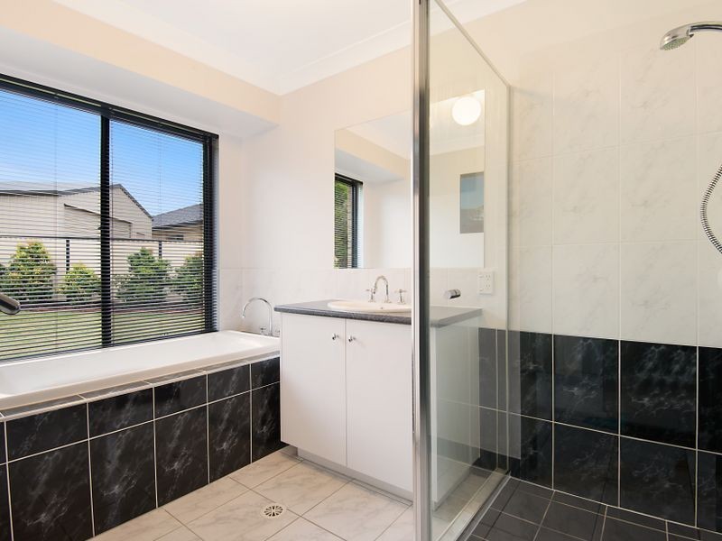 24 Borumba Court, Narangba QLD 4504