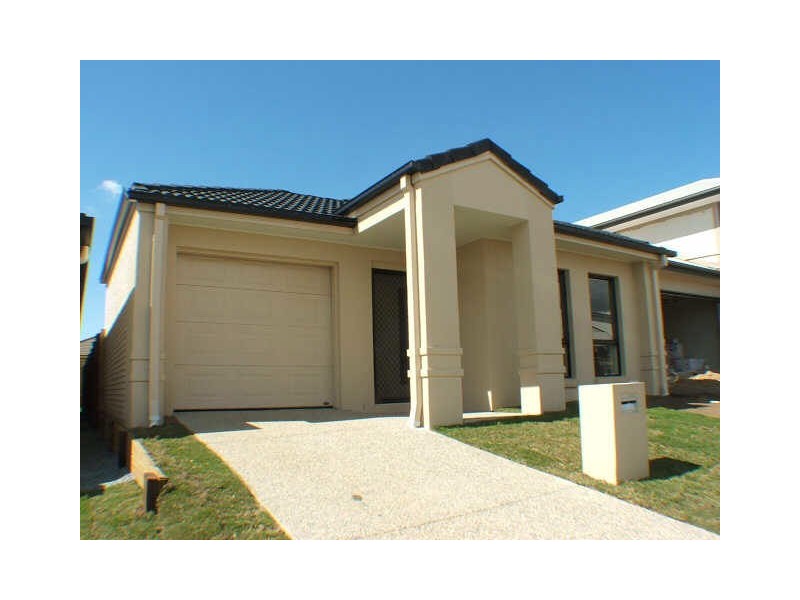 35 Kangaroo Street, North Lakes QLD 4509