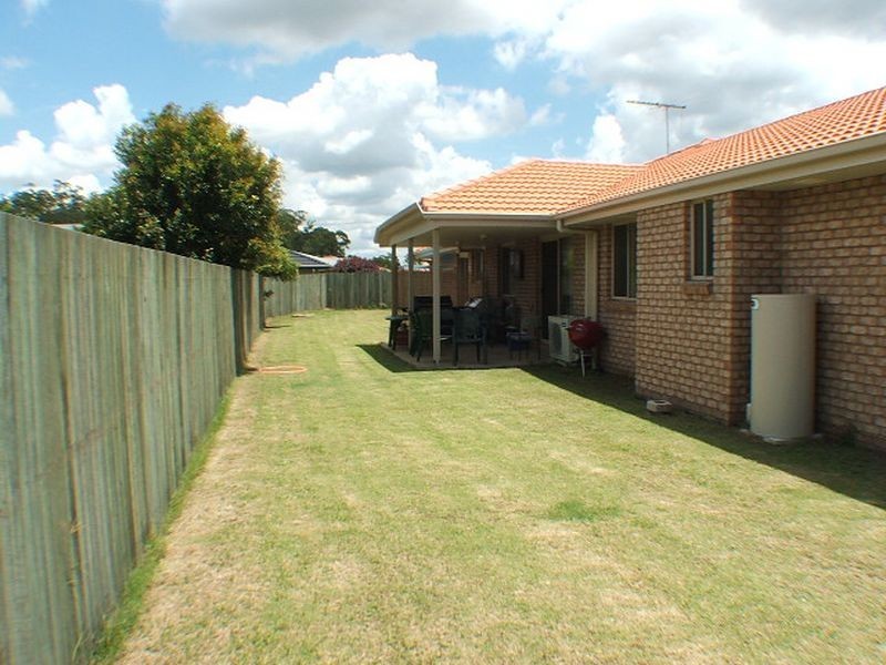 9 Riberry Court, Morayfield QLD 4506