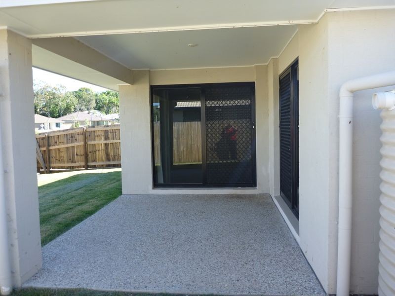 17 Desmond Street, Narangba QLD 4504